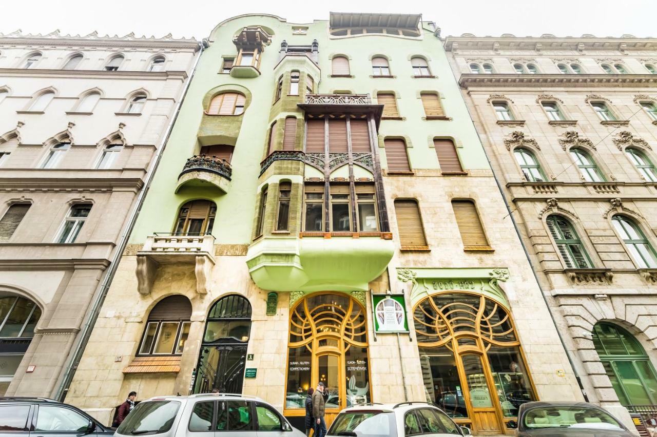 Budapest Art Nouveau Apartment Exterior photo