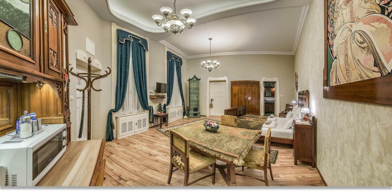 Budapest Art Nouveau Apartment Exterior photo