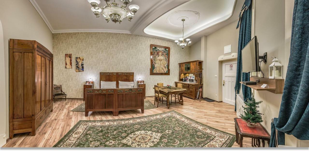 Budapest Art Nouveau Apartment Exterior photo